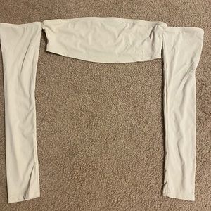 BUY NOW SALE‼️ Cream off the shoulder “long sleeve” super crop top